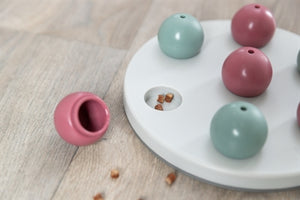 Trixie-Katze Aktivität Solitär